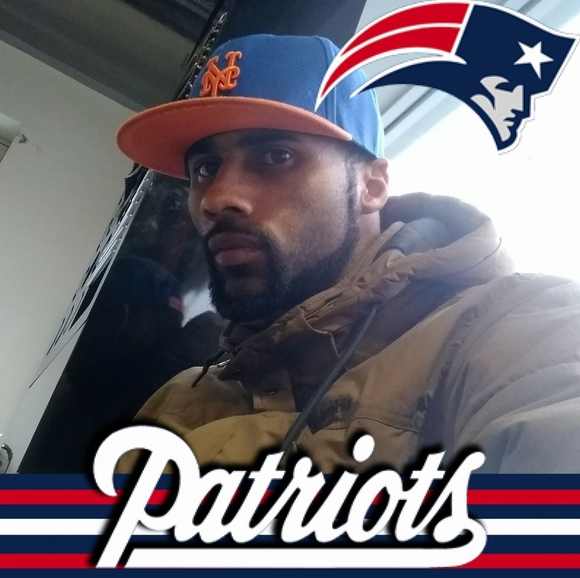 Meet your Posher, Chris - Picture 1 of 1